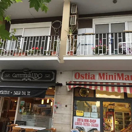 Casa Dei Sogni Centralissimo Attico Lido di Ostia
